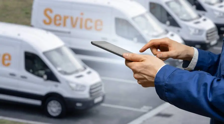 Business partnership fleet maintenance agreement professional commercial vehicle service Logan